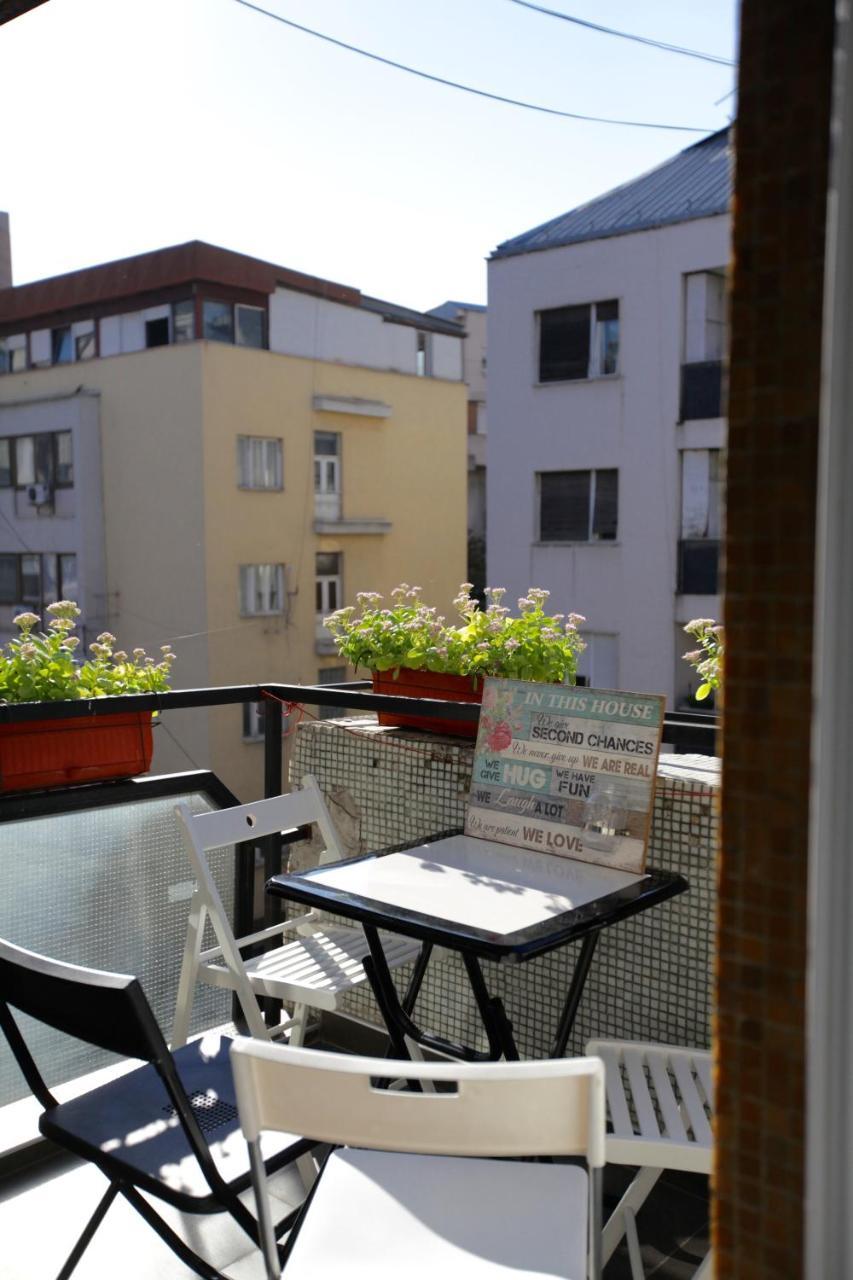 Brick Apartment On Macedonia Pedestrian Street Skopje Luaran gambar