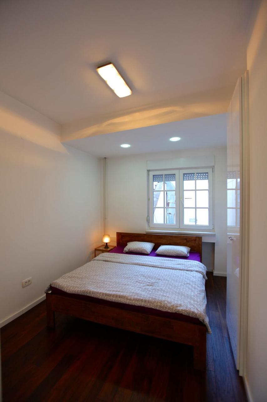 Brick Apartment On Macedonia Pedestrian Street Skopje Luaran gambar